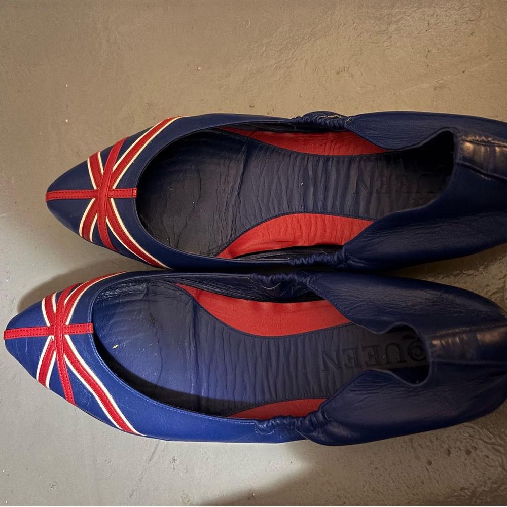 Alexander McQueen Union Jack Flats - Picture 2 of 4